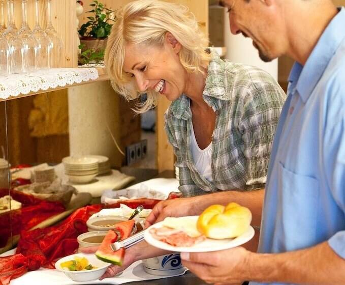 בית מלון כפרי Falken