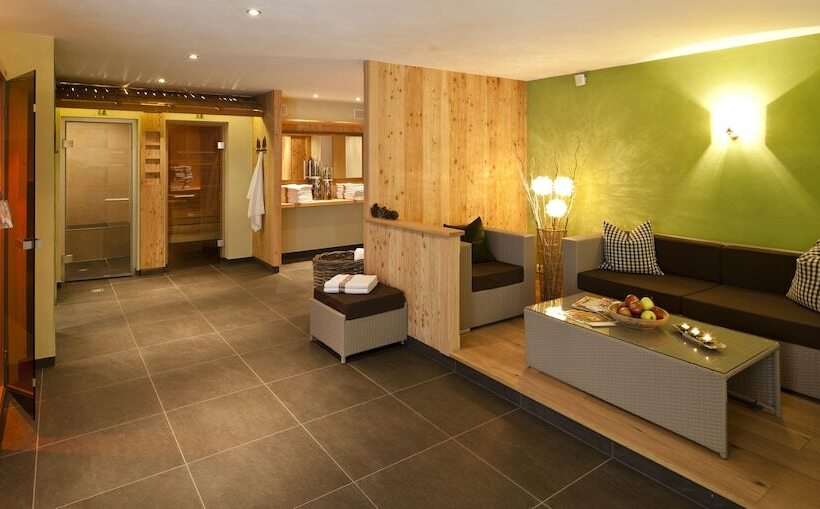 בית מלון כפרי Falken