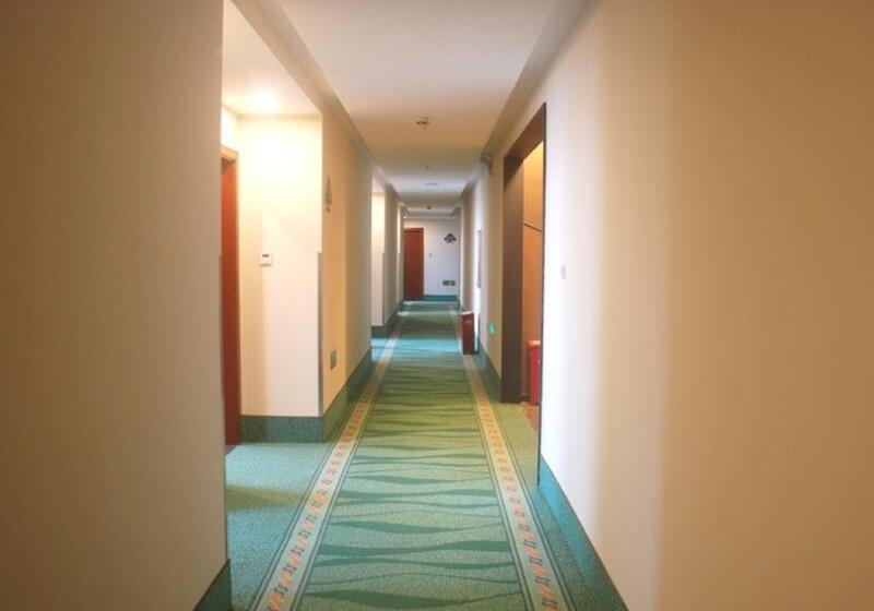 Отель Greentree Inn Jiangsu Nantong Rugao Haiyang Road Tiancheng Business