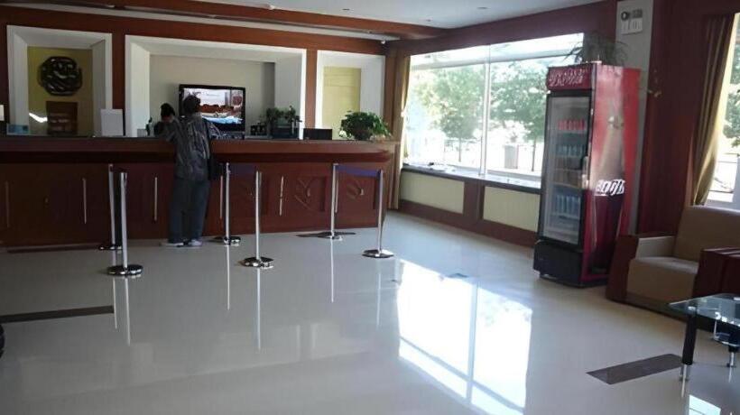 Отель Greentree Inn Yantai Xingfu Road Marina Plaza Express