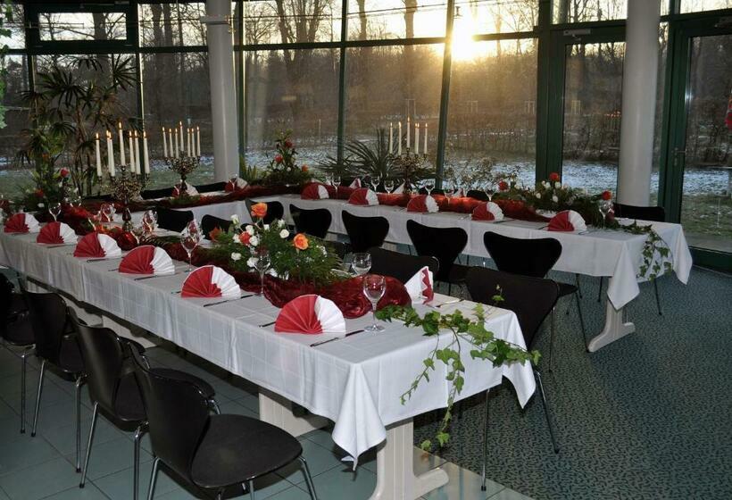 ホテル Gästehaus Zabeltitz