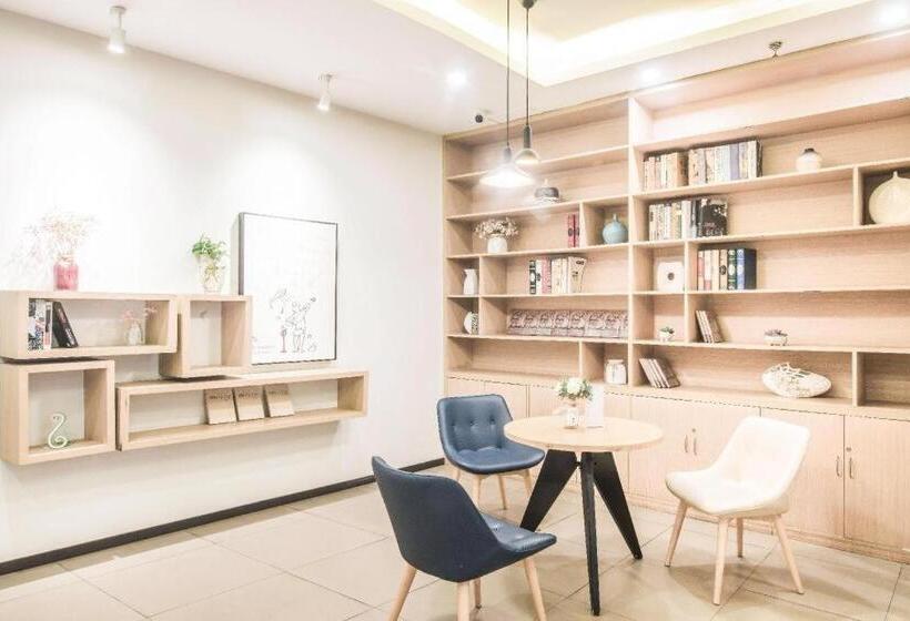 Hanting Hotel Changsha Furong Middle Road Xiangchun Road