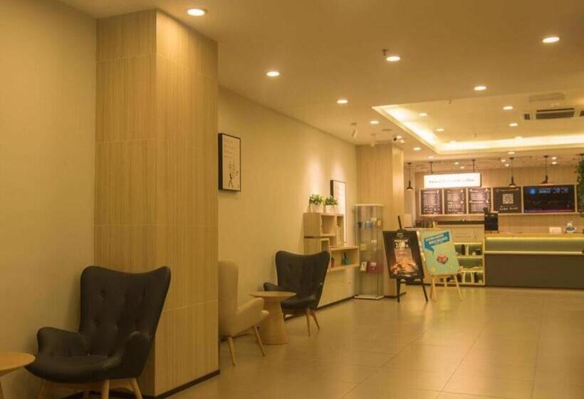 Hanting Hotel Shenzhen Nanshan Metro Station