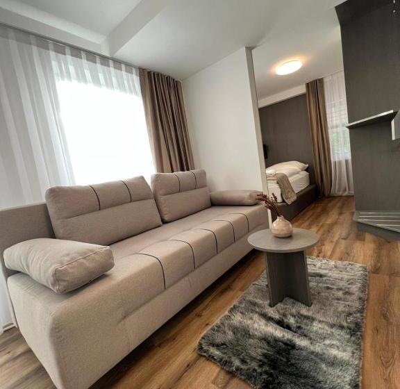 هتل Harmshof Bispingen