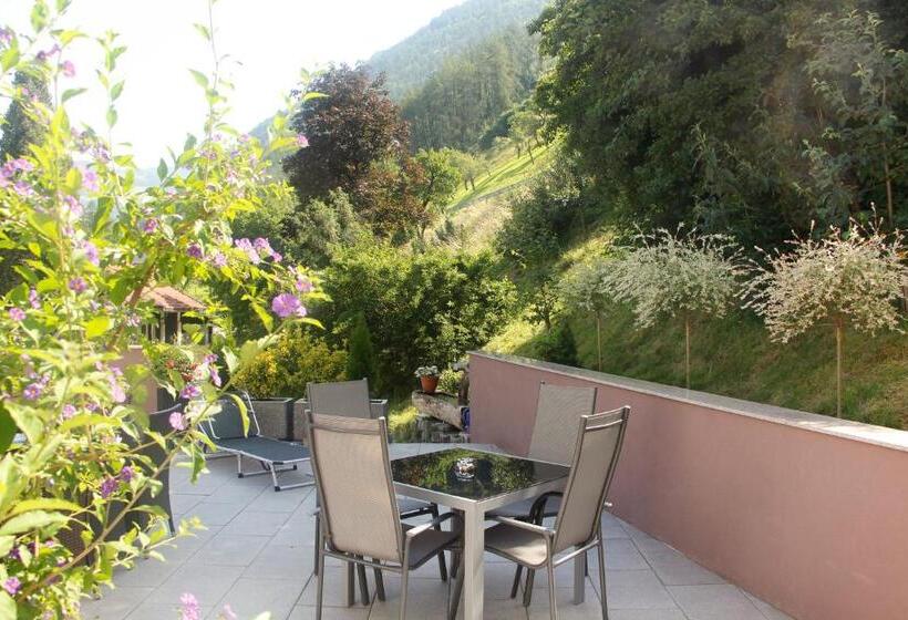 酒店 Haus Tirol Appartements