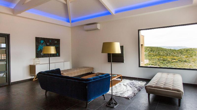 هتل Hôtel Version Maquis Santa Manza