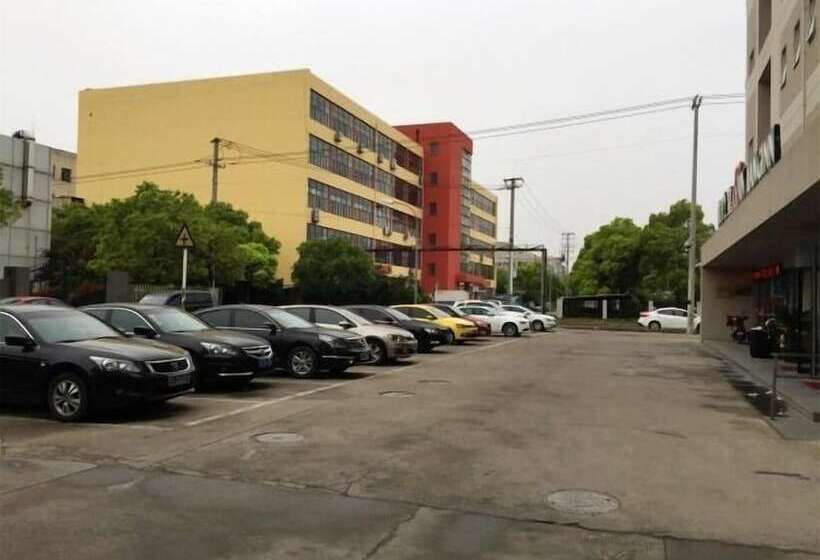 Отель Jinjiang Inn Nantong Development Zone Zhongyang Road