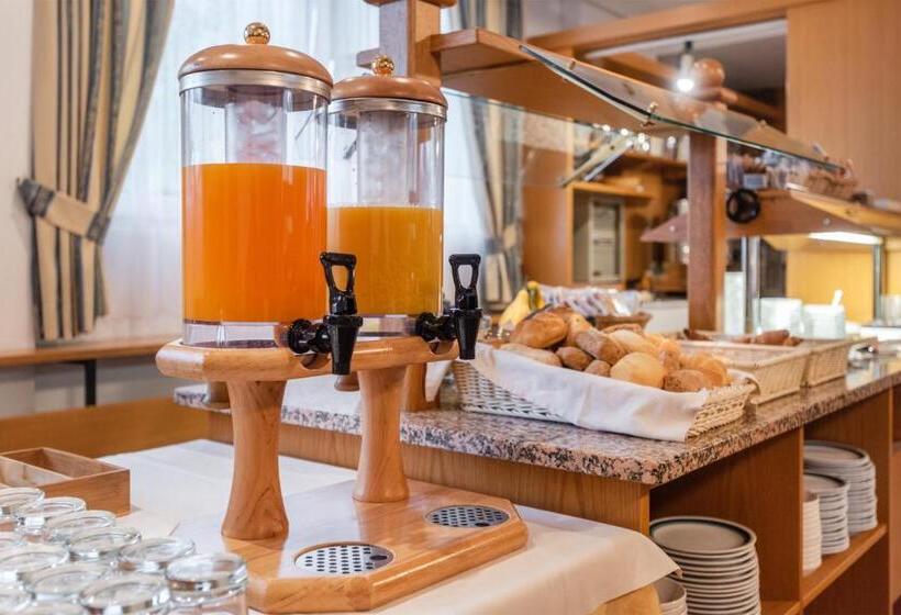 בית מלון כפרי Lucia