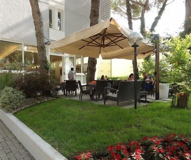 ホテル Meublè Zenith