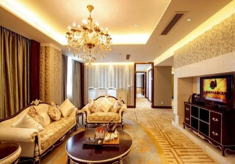 ホテル Golden Shinning New Century Grand