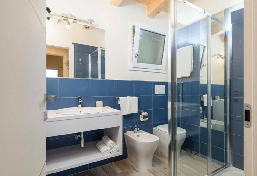 فندق Oasimaremma Village