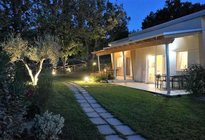 فندق Oasimaremma Village