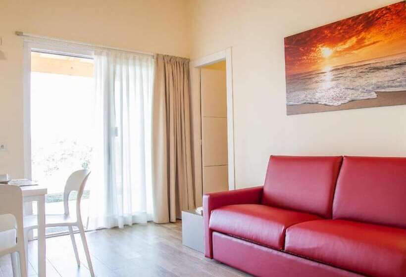 فندق Oasimaremma Village