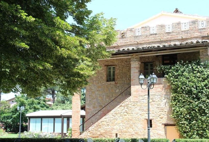 ホテル Assisi Parco Dei Cavalieri