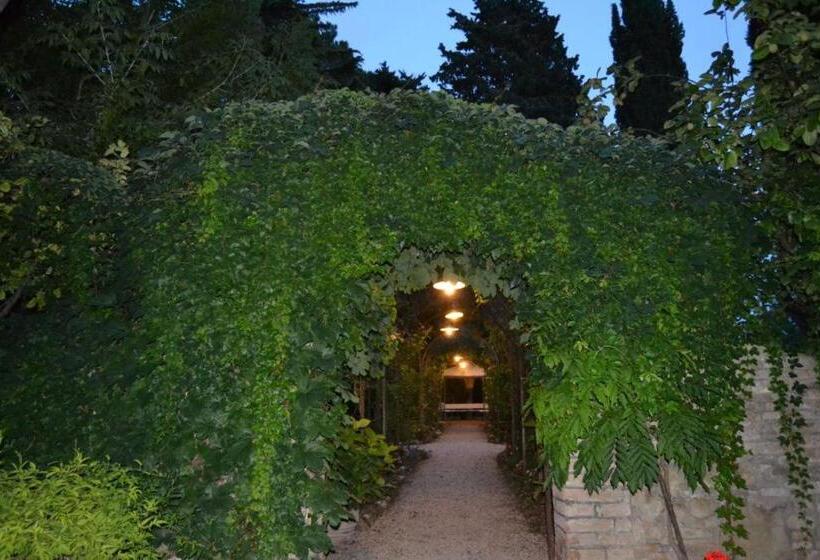 ホテル Assisi Parco Dei Cavalieri