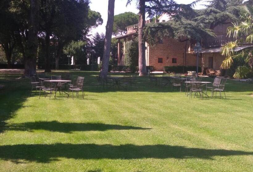 ホテル Assisi Parco Dei Cavalieri