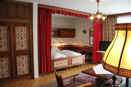 ホテル Thermenblick