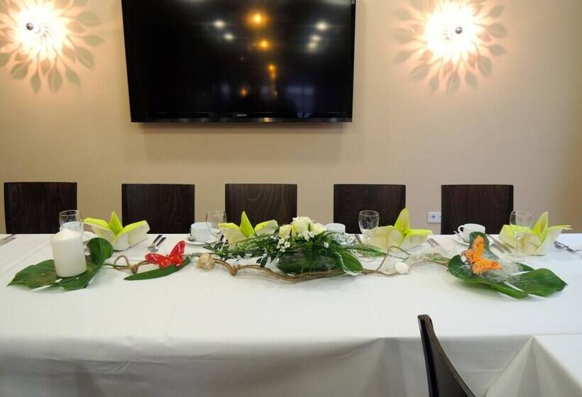 فندق Zum Eichenzeller