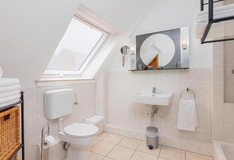 بنسيون Landgasthof Hölzer