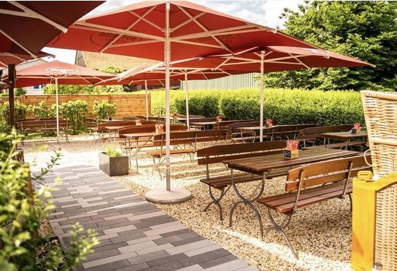 פנסיון Rhönblick Landhotel   Restaurant   Countrypub