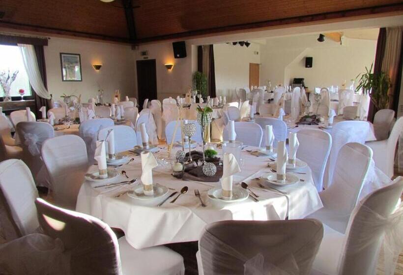 פנסיון Rhönblick Landhotel   Restaurant   Countrypub