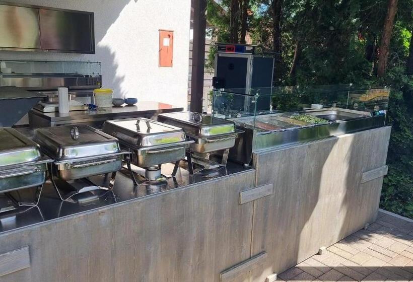 פנסיון Rhönblick Landhotel   Restaurant   Countrypub