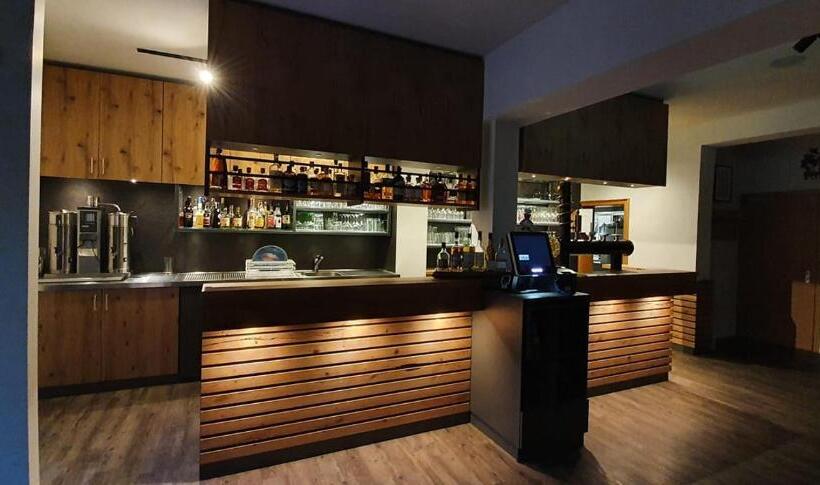 פנסיון Rhönblick Landhotel   Restaurant   Countrypub