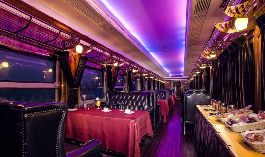 Tongquetai New Century Hotel Tongling