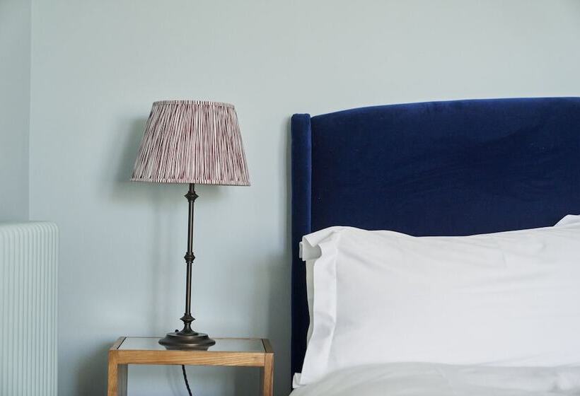 Joivy The South Lodge At Balcarres