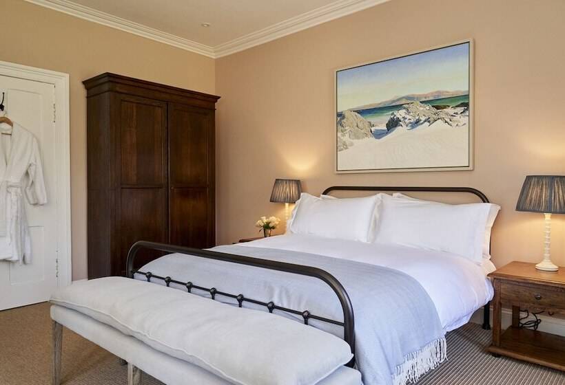 Joivy The South Lodge At Balcarres