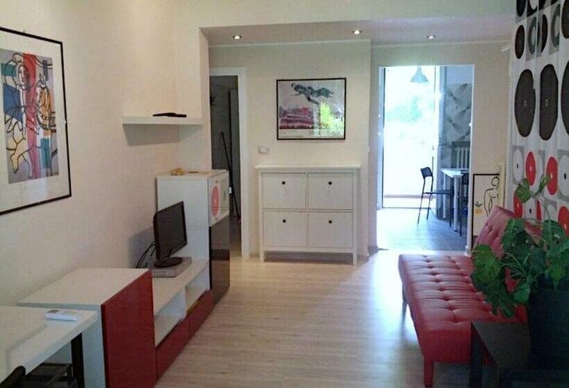 Casa Laghetto Policlinico