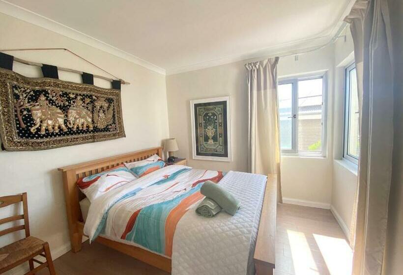 Beach Bungalow On The Ocean