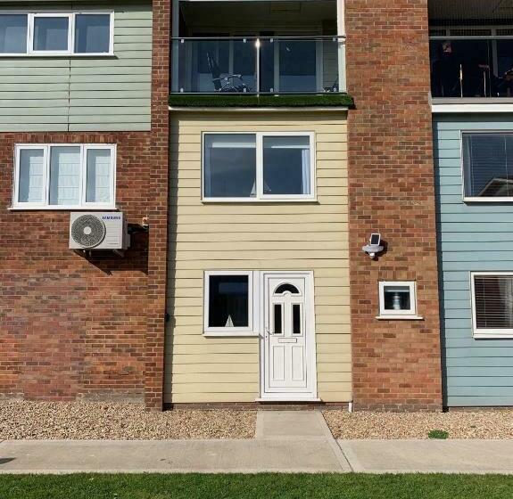 Beautiful 3 Bed House In Hunstanton Near Searles With Sea Views