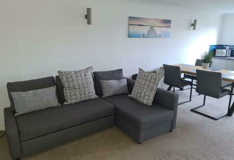 Beautiful 3 Bed House In Hunstanton   Near Searles With Sea Views