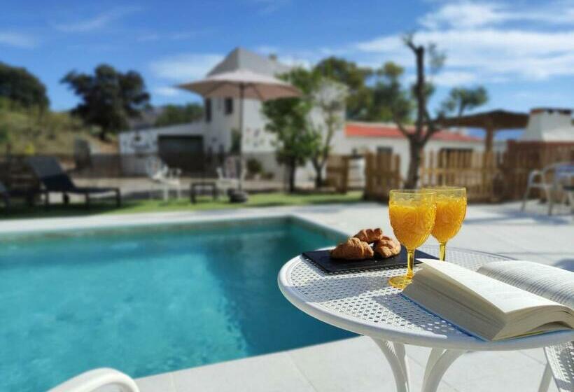 Casa De Campo Con Maravillosas Vistas, Bbq Y Piscina