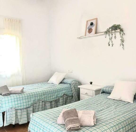 Casa De Campo Con Maravillosas Vistas, Bbq Y Piscina