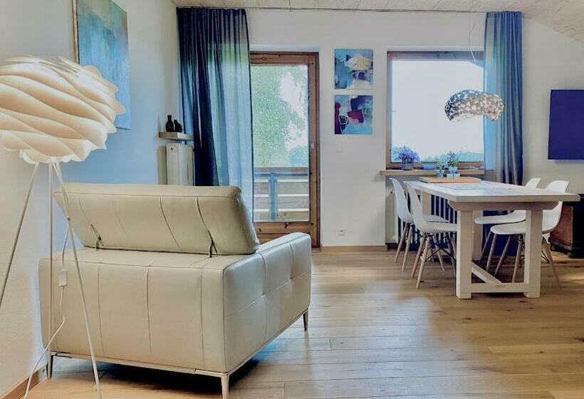 Ferienwohnung Chiemseealpenblick