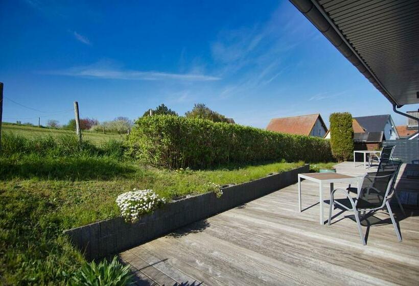Ferienwohnung Mit Terrasse In Ruhiger Lage   Haus Südperd Fewo Strandwinde