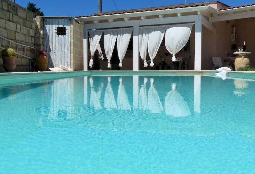 La Vigna Salentina   Con Giardino E Piscina Privata