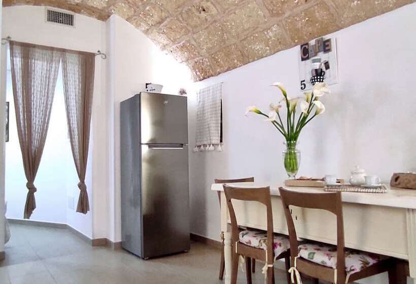 La Vigna Salentina   Con Giardino E Piscina Privata