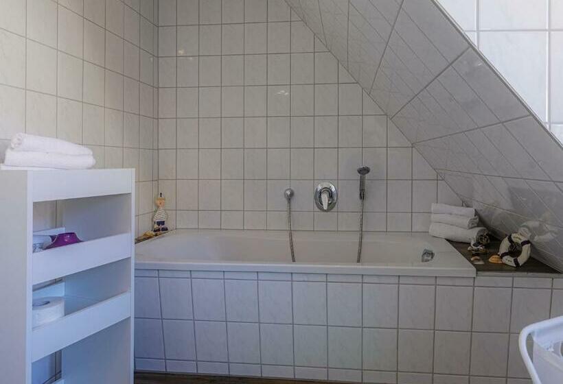 Müritzwind In Der Warener Altstadt