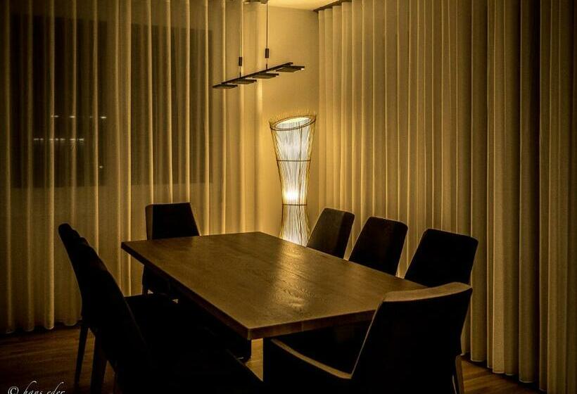 Rooftop Tulln Operated By Revliving