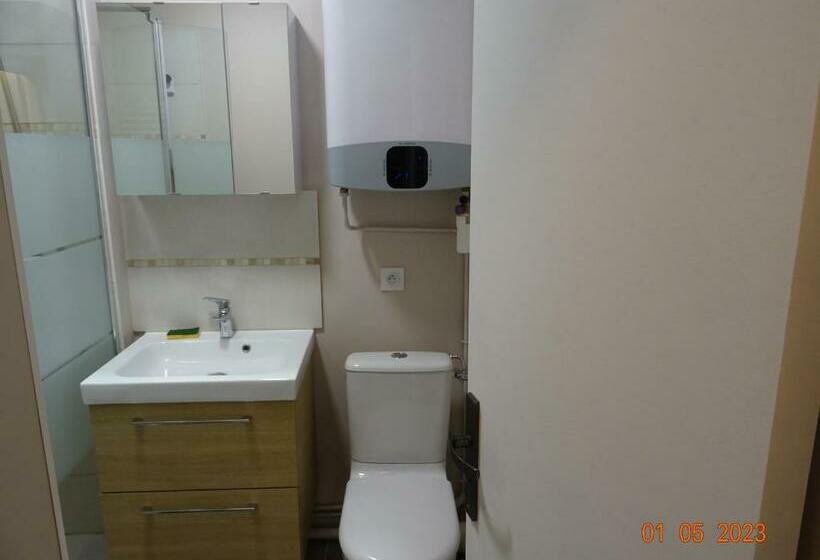 Studio Climatisé à 10 Min De La Plage