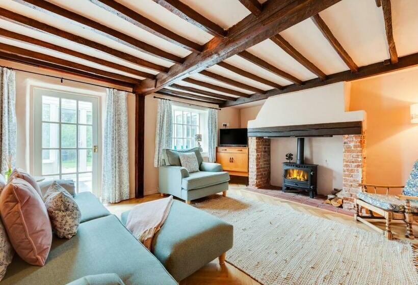 Warren Cottage