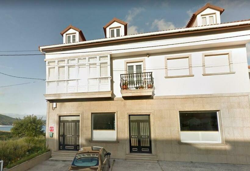 A Casa De Lola E Victor