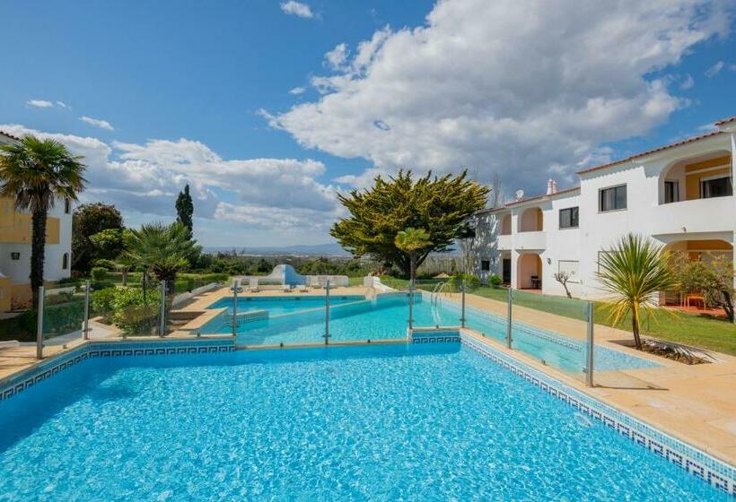 Lavanda   2 Bedrooms   3 Level Pool   Garden   Beach 1km