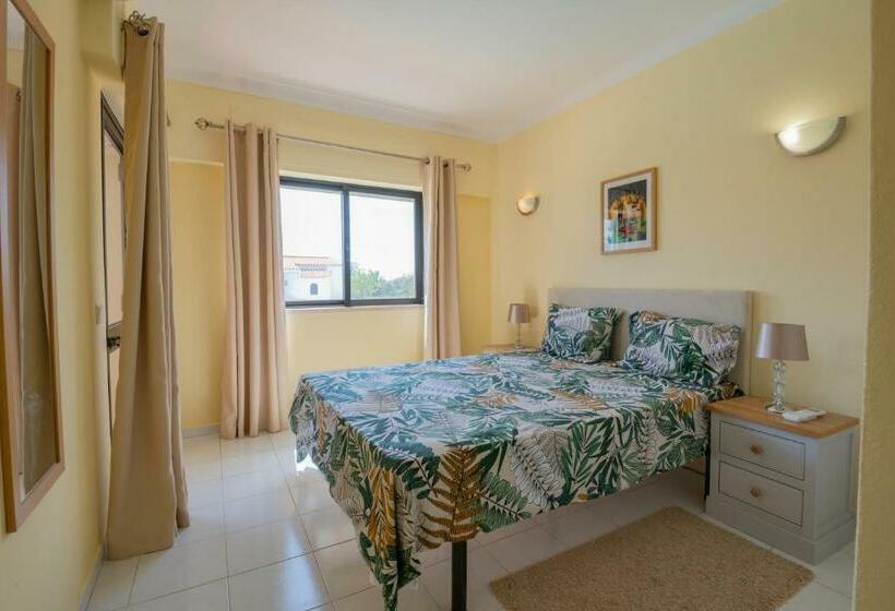 Lavanda   2 Bedrooms   3 Level Pool   Garden   Beach 1km
