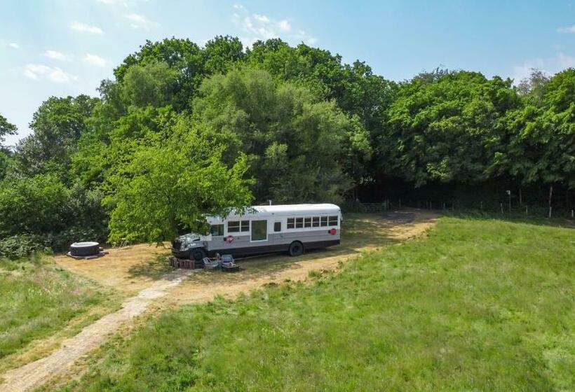 American School Bus Retreat With Hot Tub In Sussex Meadow