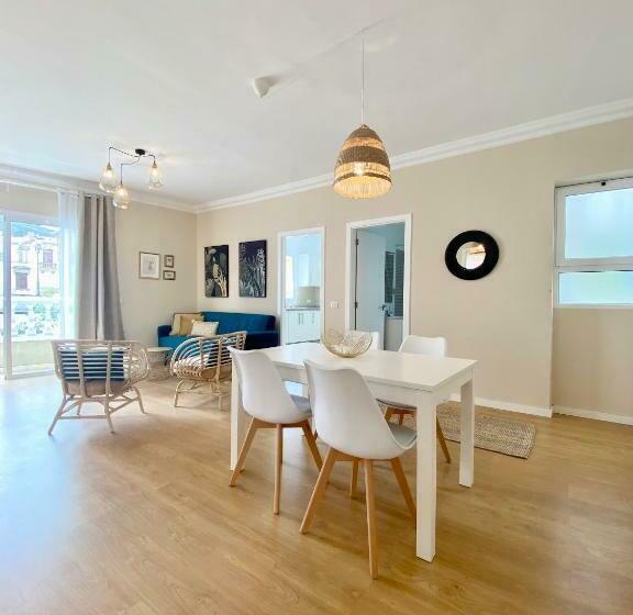 ¡best Location!   Icod Center