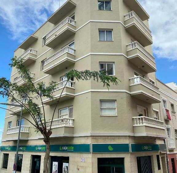 ¡best Location!   Icod Center